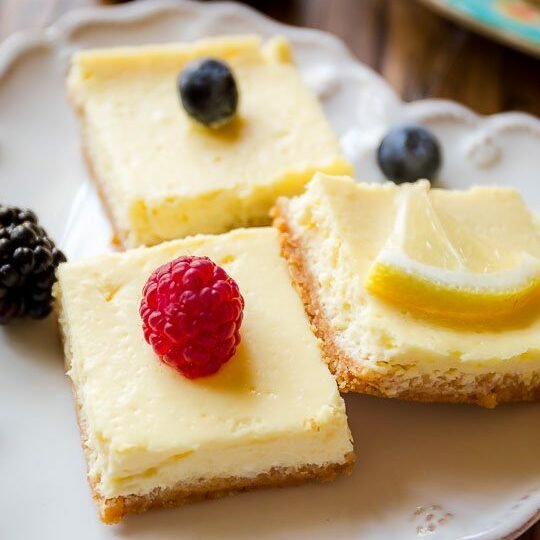 low-calorie-greek-yogurt-lemon-bars-recipe